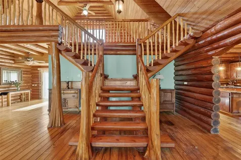 40242 Emeralda Island Road Leesburg FL 34788
