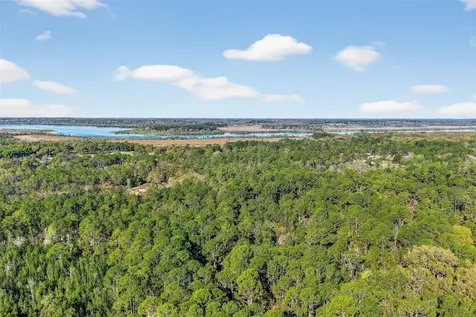 40242 Emeralda Island Road Leesburg FL 34788