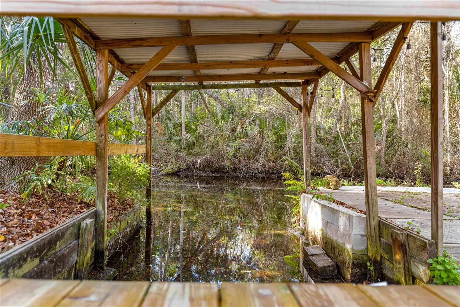 8944 W White Dogwood Drive Homosassa FL 34448