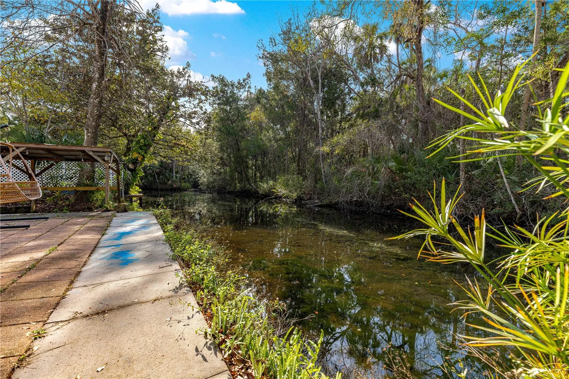 8944 W White Dogwood Drive Homosassa FL 34448
