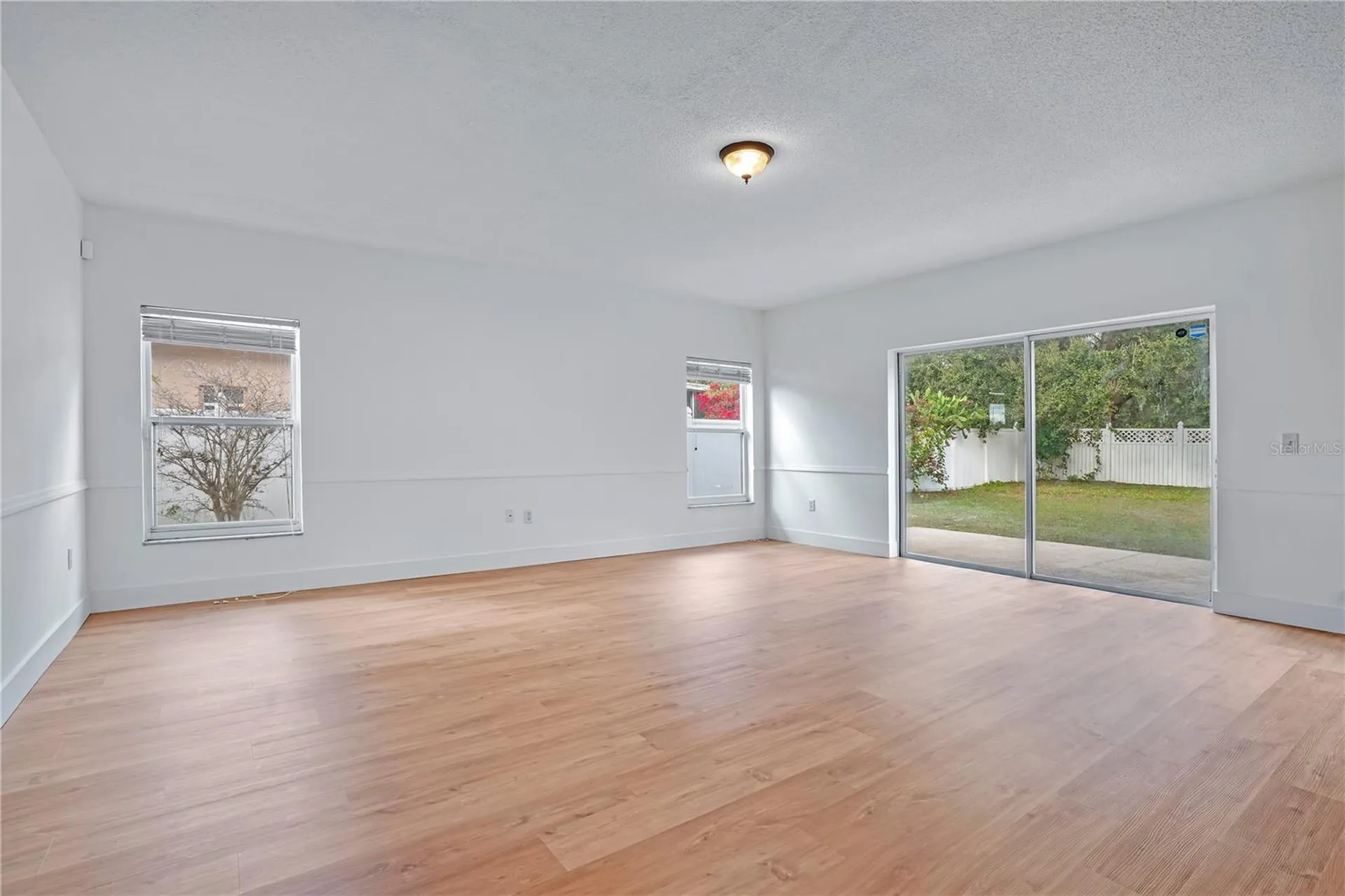 444 Acacia Tree Way Kissimmee FL 34758