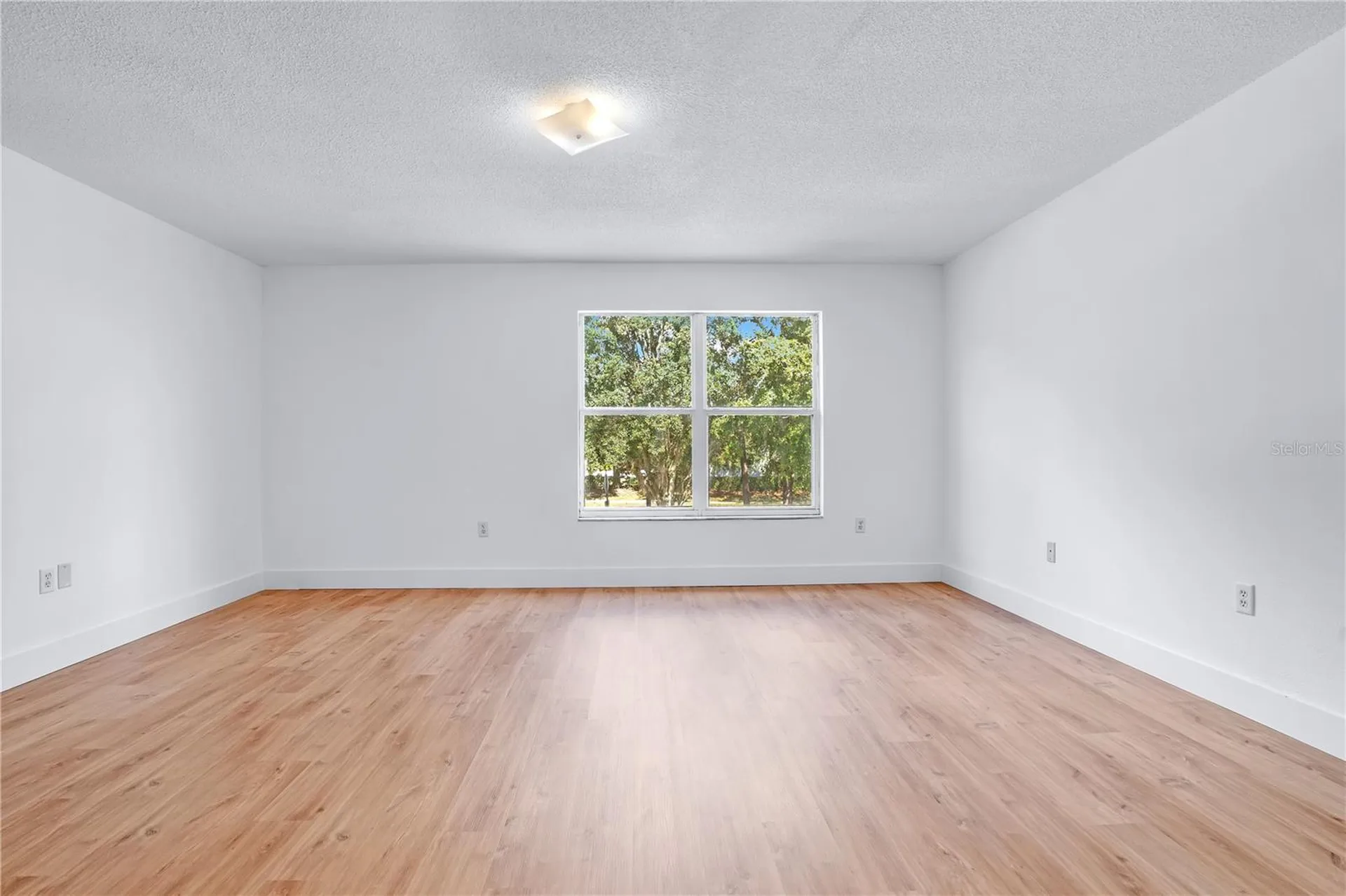 444 Acacia Tree Way Kissimmee FL 34758