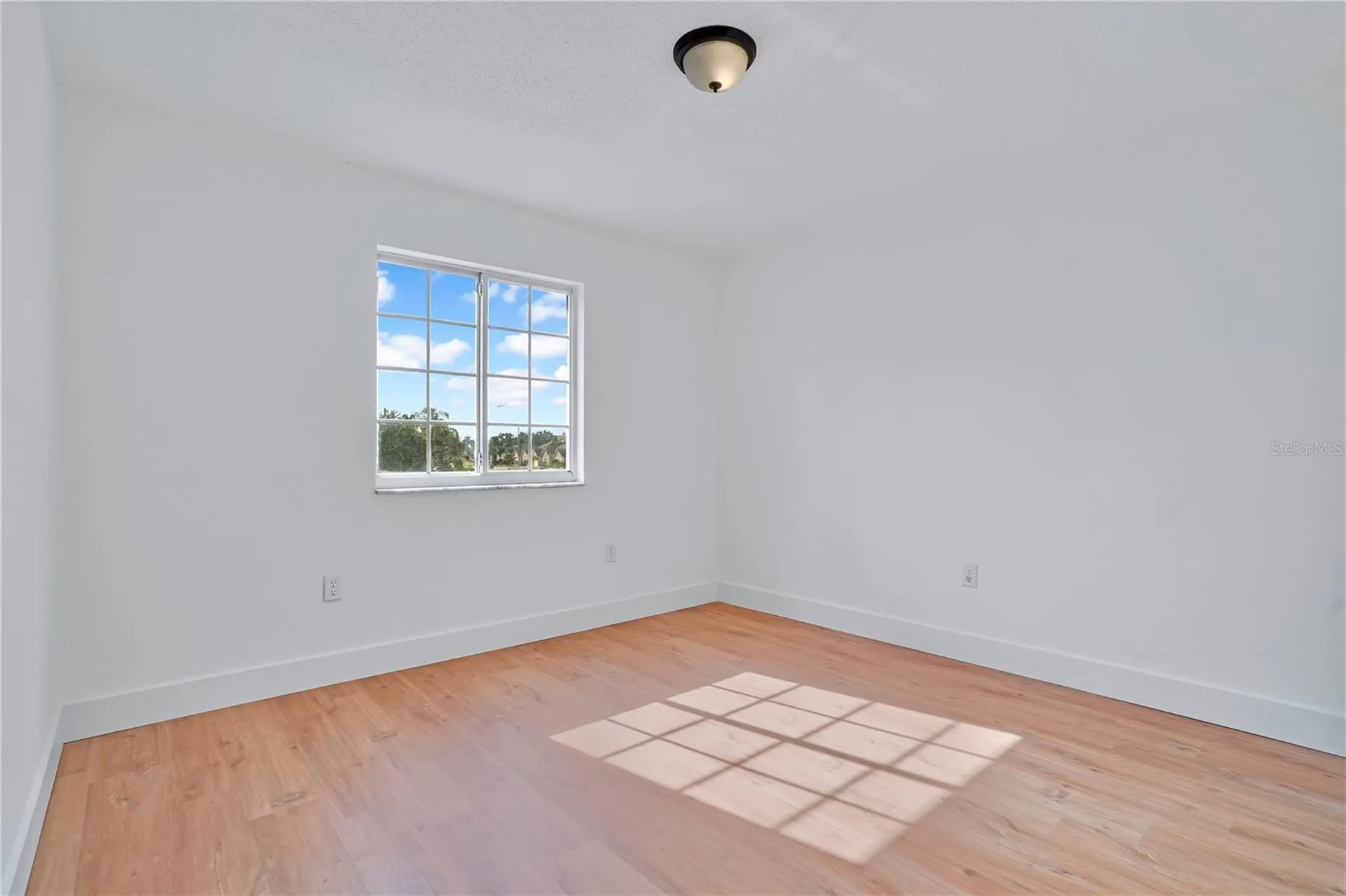 444 Acacia Tree Way Kissimmee FL 34758