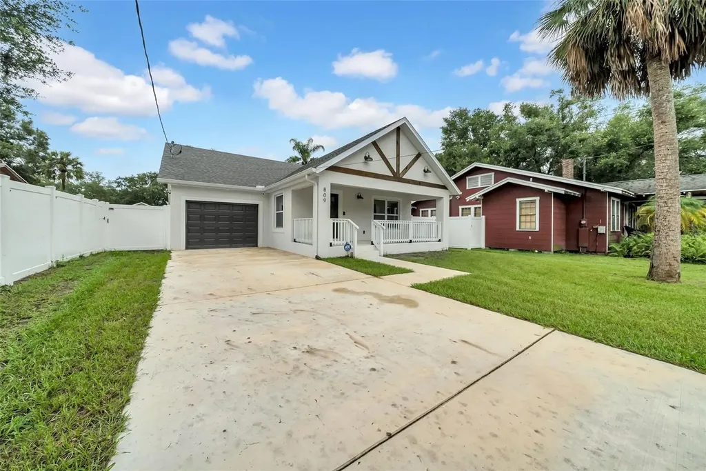 809 E Hanna Avenue Tampa FL 33604