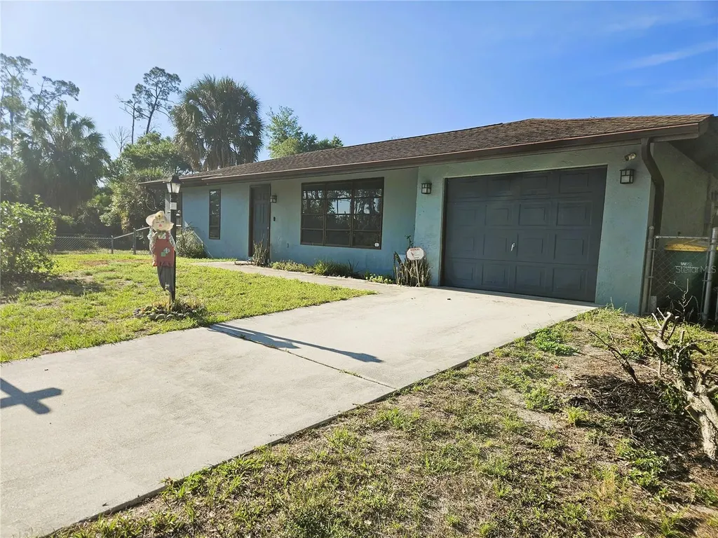 17461 Wellsley Avenue Port Charlotte FL 33954