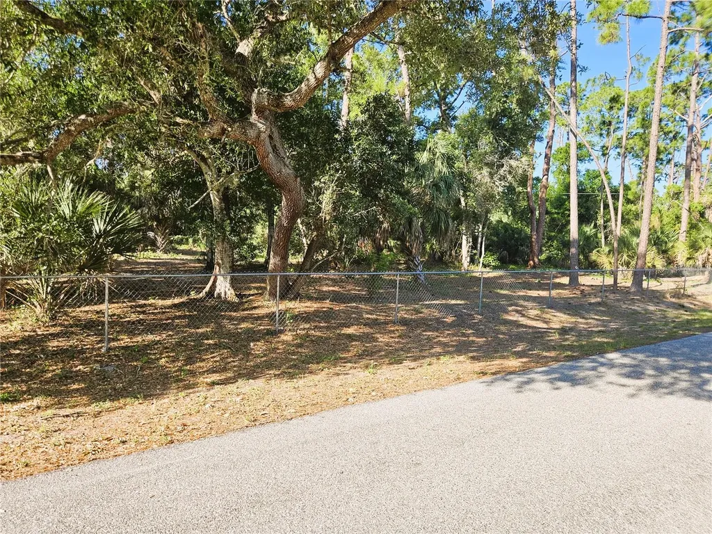 17461 Wellsley Avenue Port Charlotte FL 33954