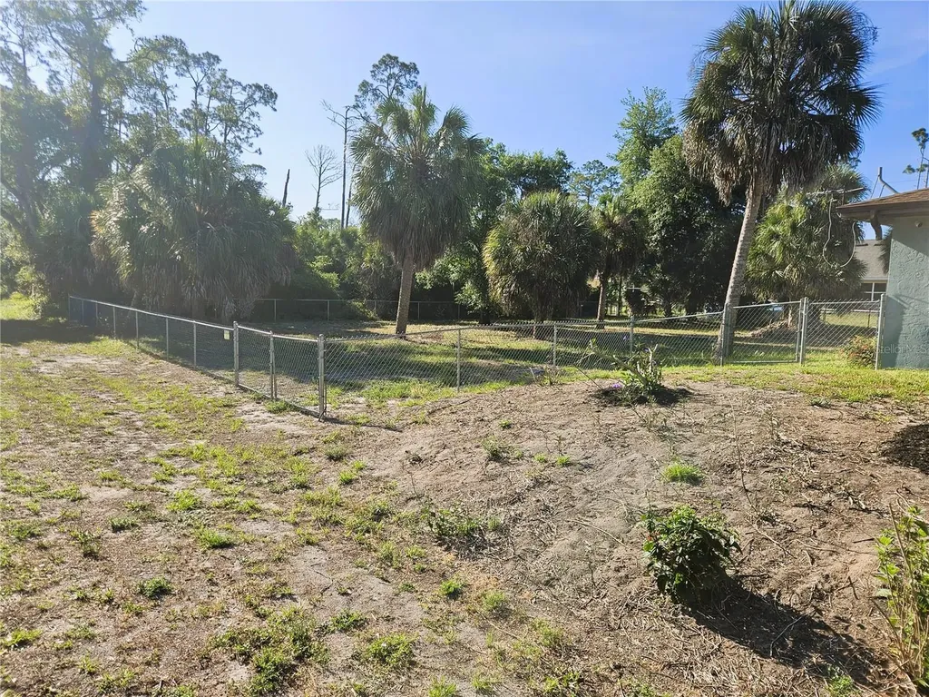 17461 Wellsley Avenue Port Charlotte FL 33954