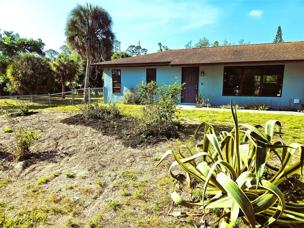 17461 Wellsley Avenue Port Charlotte FL 33954