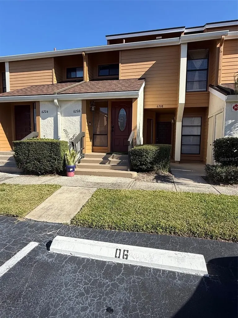 6206 Raintree Drive Orlando FL 32822