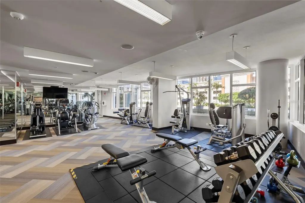 175 1st Street S St Petersburg FL 33701