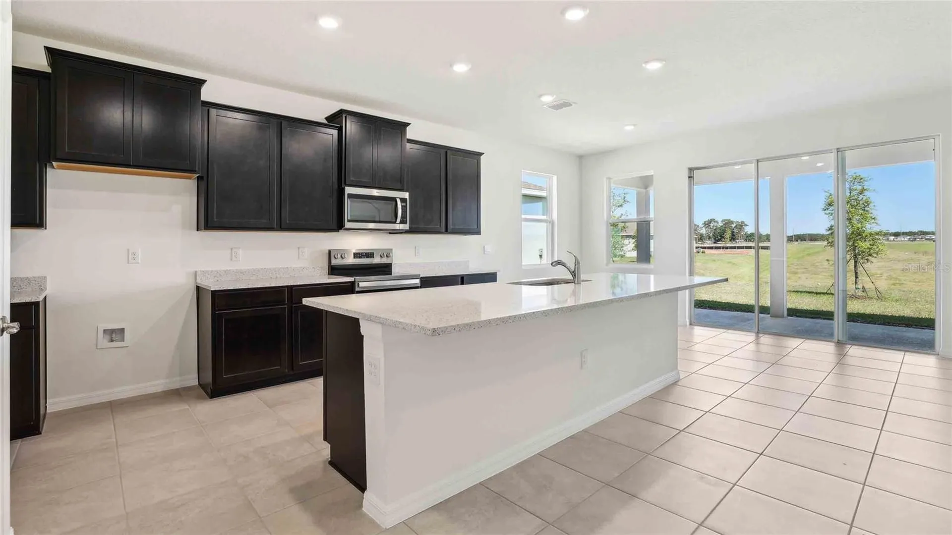 8205 Ives Place Wildwood FL 34785