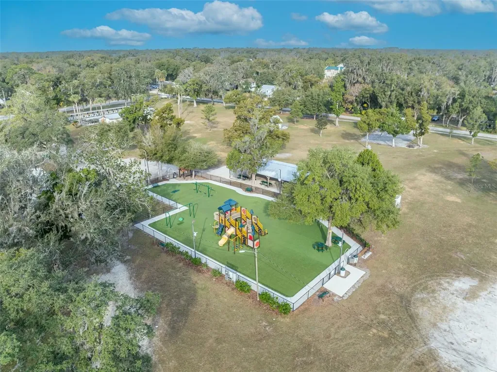 150 E Washington Avenue Lake Helen FL 32744