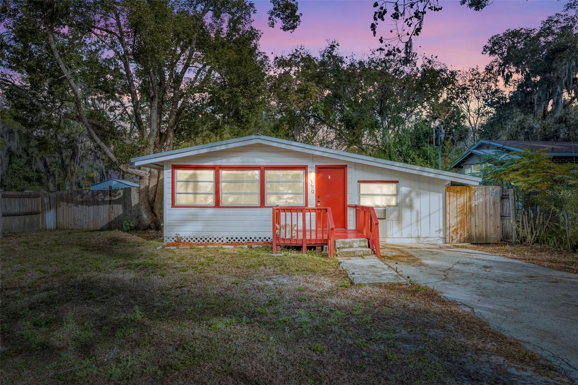 150 E Washington Avenue Lake Helen FL 32744