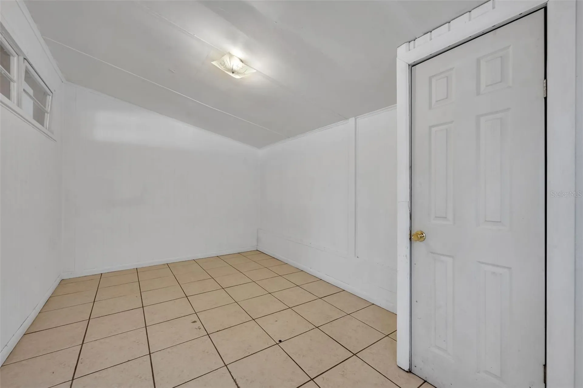 150 E Washington Avenue Lake Helen FL 32744