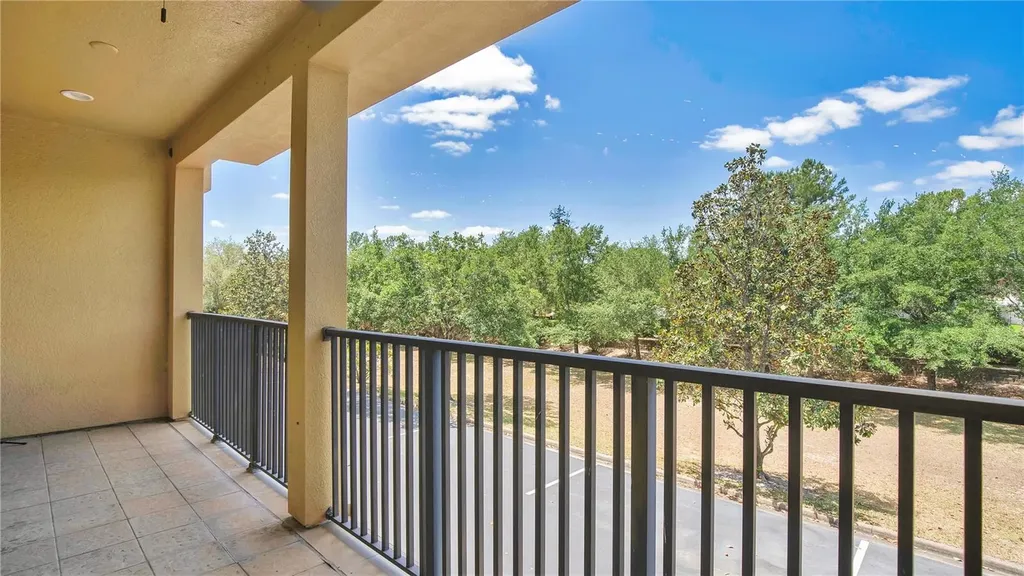 628 Pensacola Lane Lake Mary FL 32746