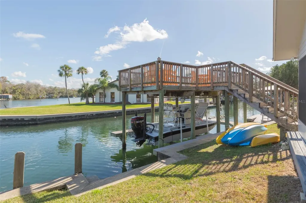 4235 S Purslane Drive Homosassa FL 34448