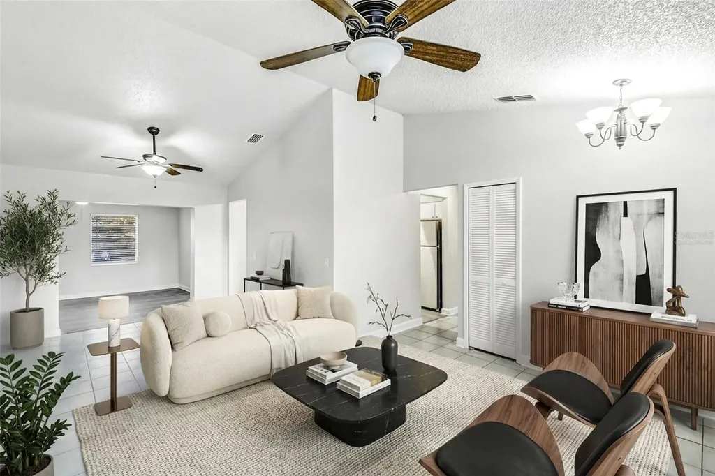 1431 Quintara Avenue Deltona FL 32738