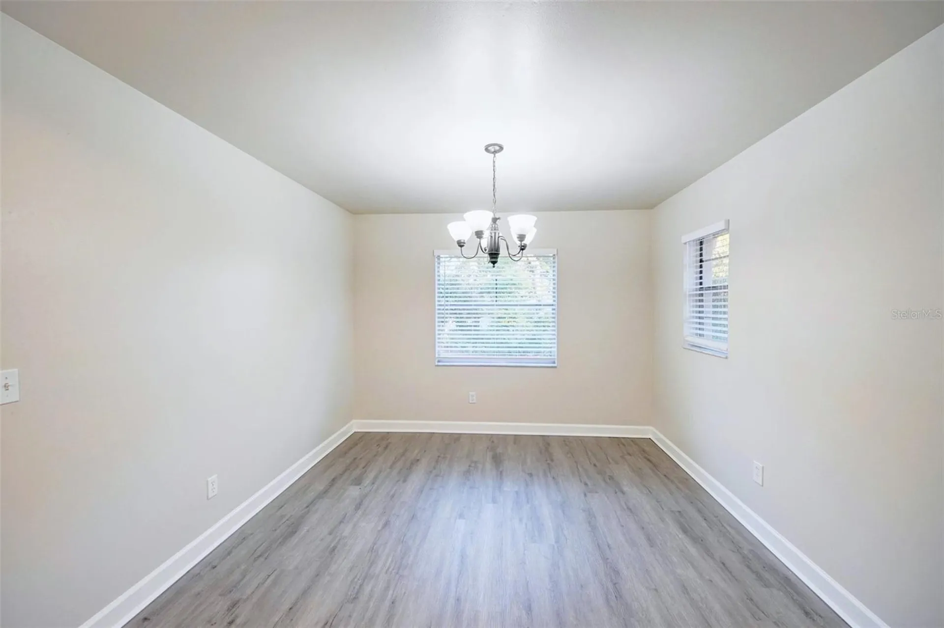 1431 Quintara Avenue Deltona FL 32738