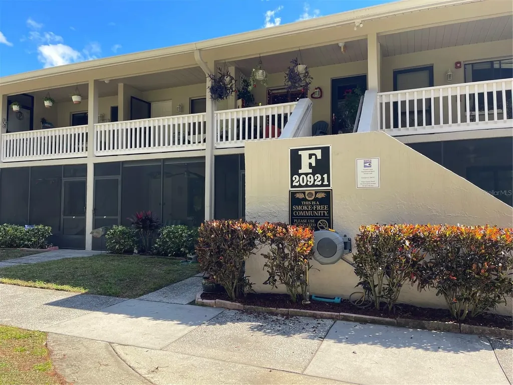 20921 Haulover Cove Lutz FL 33558