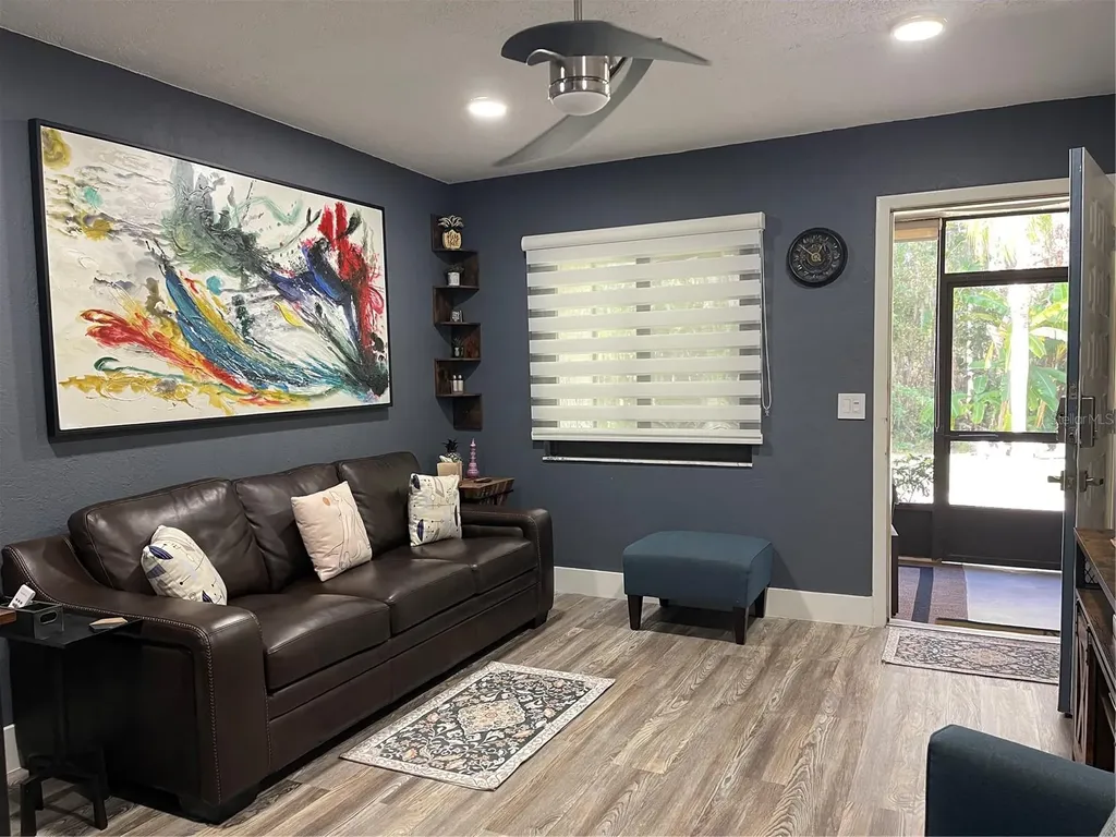 20921 Haulover Cove Lutz FL 33558