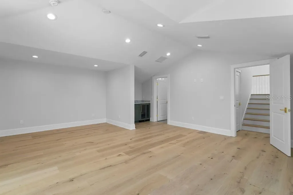 5019 W Dickens Avenue Tampa FL 33629