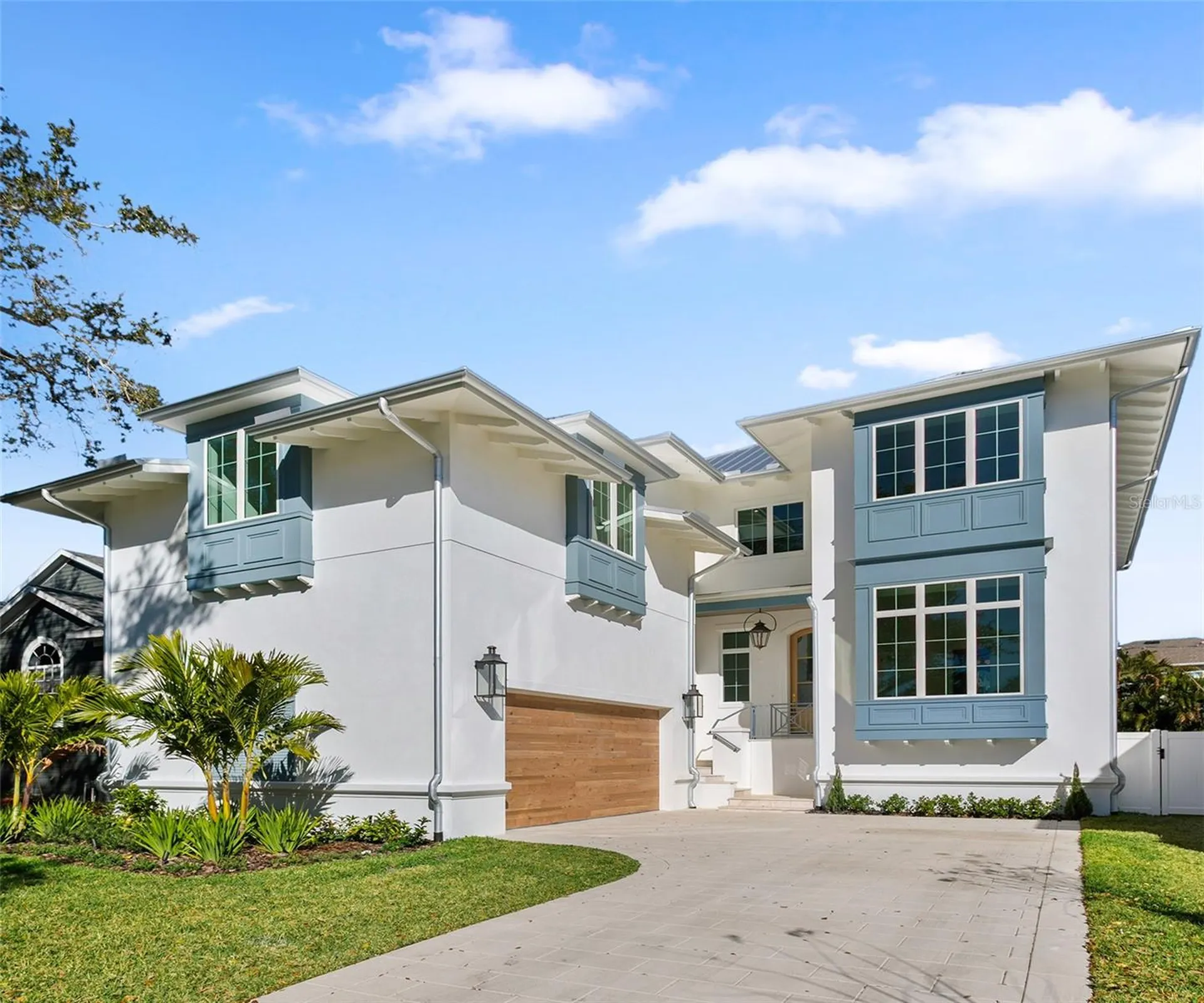 5019 W Dickens Avenue Tampa FL 33629
