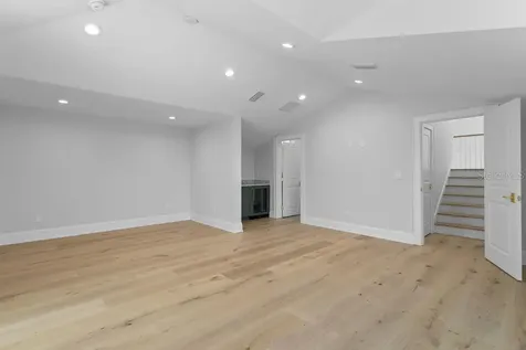 5019 W Dickens Avenue Tampa FL 33629