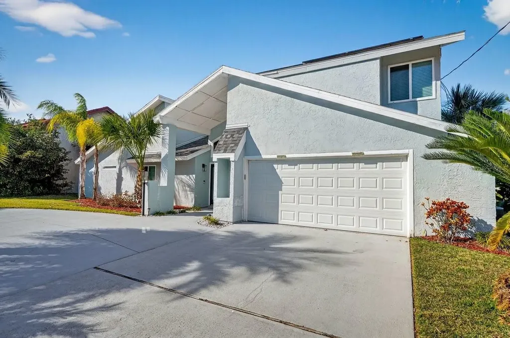 10 Fleming Court Palm Coast FL 32137
