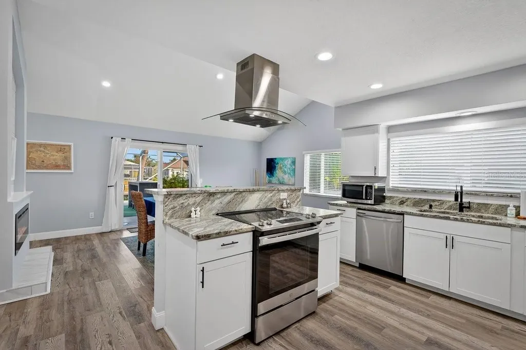 10 Fleming Court Palm Coast FL 32137