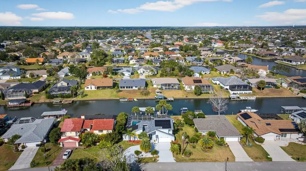 10 Fleming Court Palm Coast FL 32137
