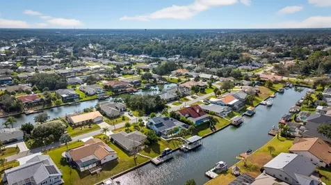 10 Fleming Court Palm Coast FL 32137