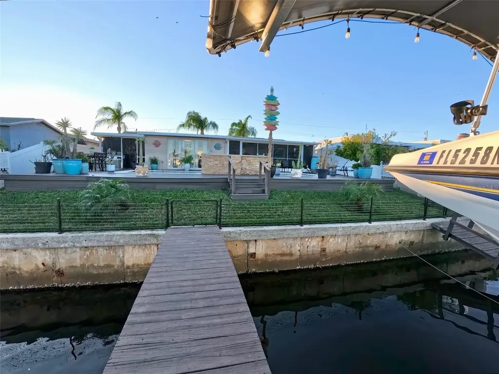 12804 2nd Isle Hudson FL 34667