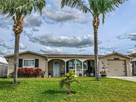 12804 2nd Isle Hudson FL 34667