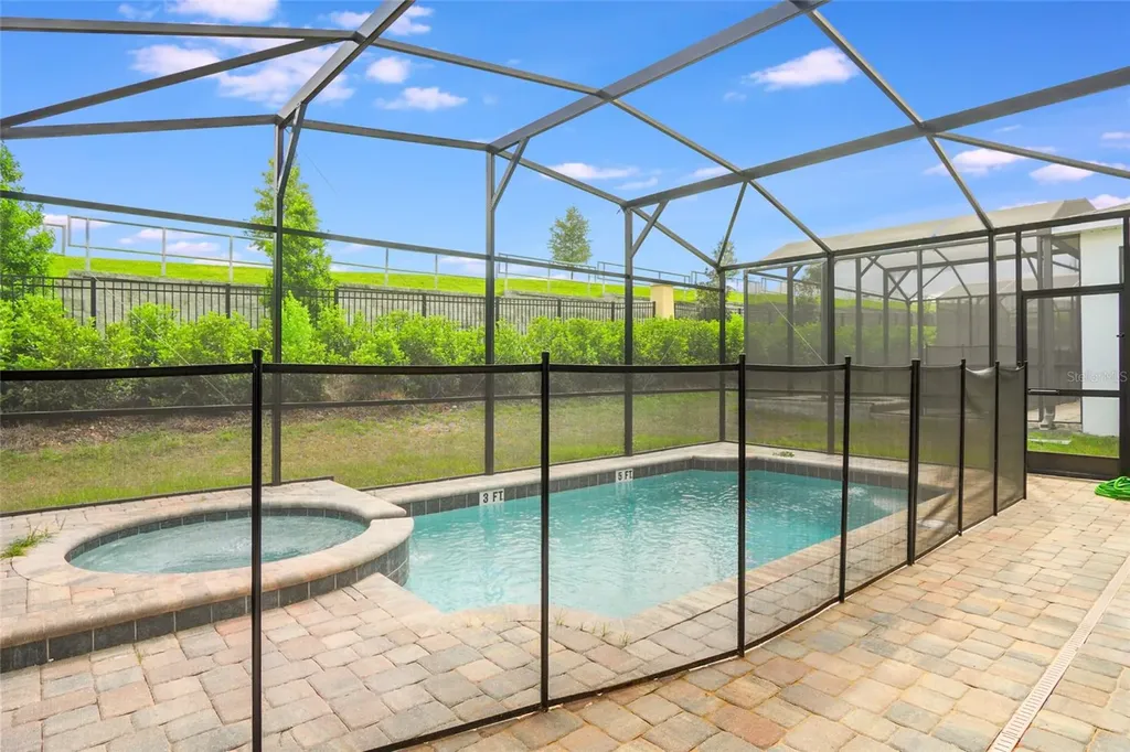 9194 Seascape Cove Kissimmee FL 34747