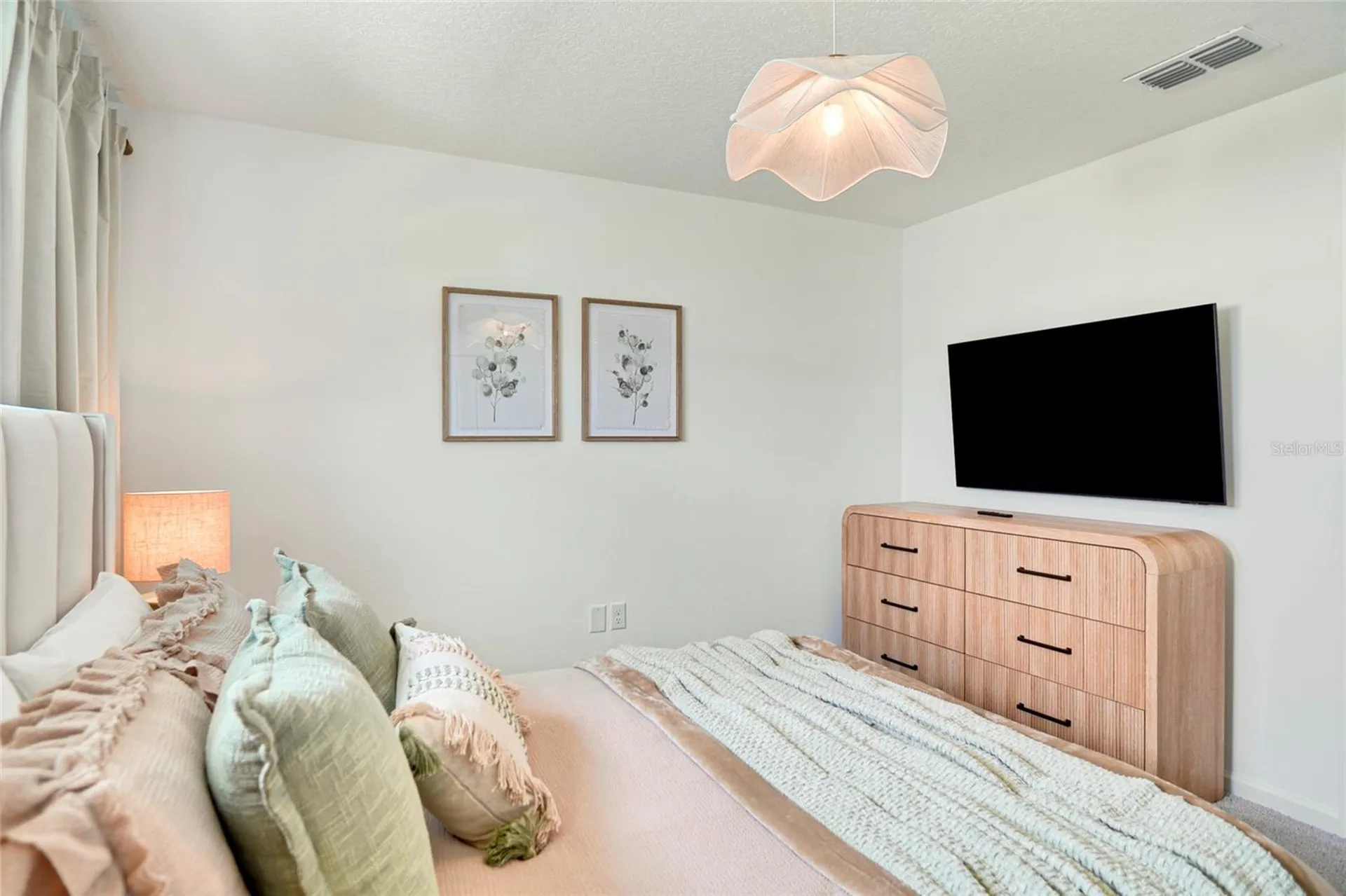 9194 Seascape Cove Kissimmee FL 34747