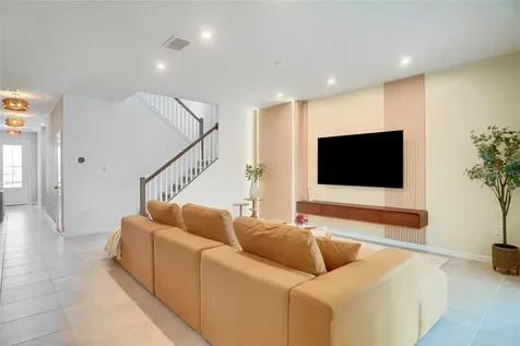 9194 Seascape Cove Kissimmee FL 34747