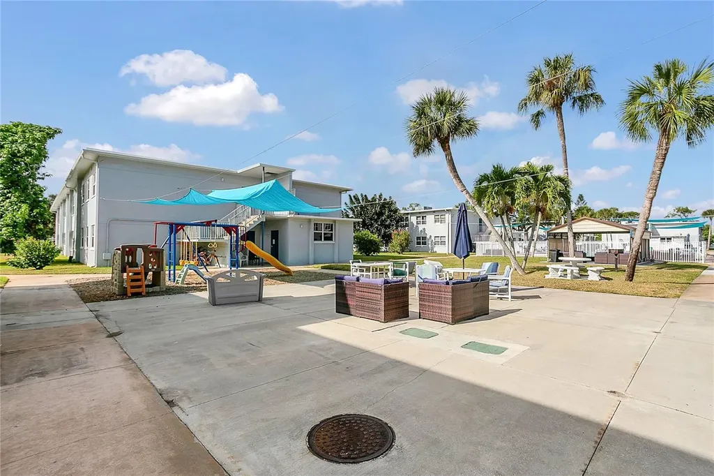 160 Bounty Street Merritt Island FL 32952