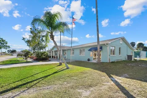 2701 Shamrock Drive Venice FL 34293
