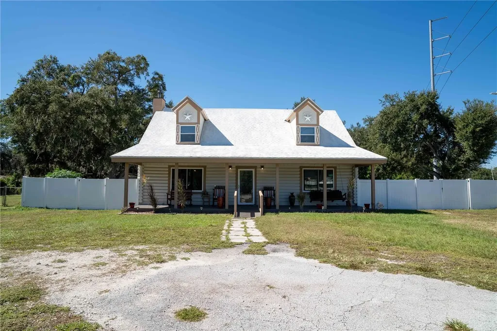 4599 Reynosa Drive SW Winter Haven FL 33880