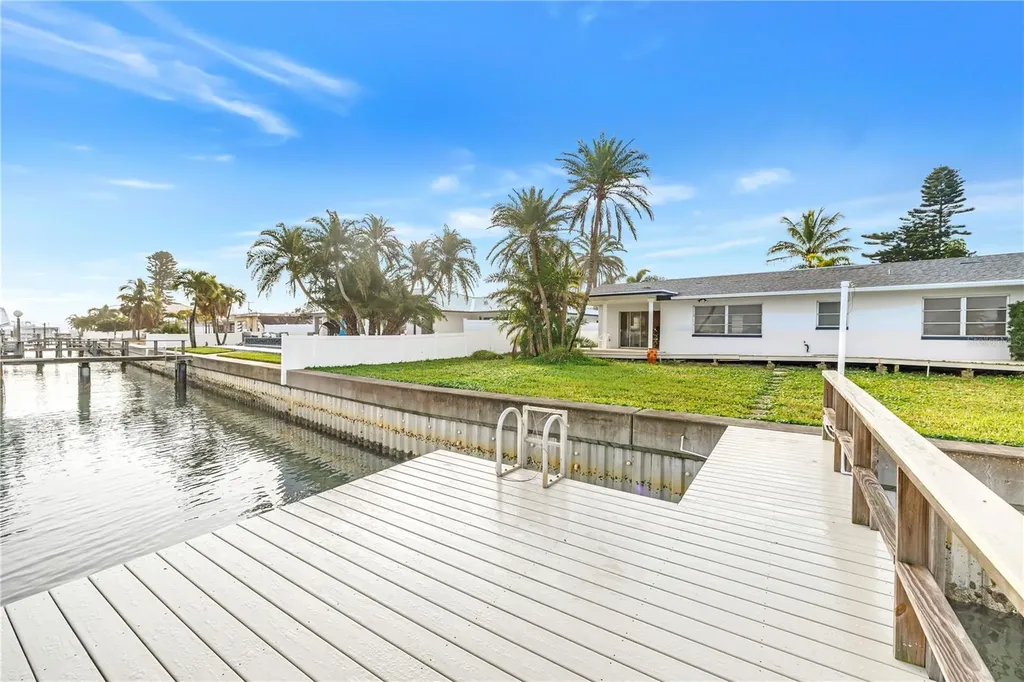 380 Belle Point Drive St Pete Beach FL 33706