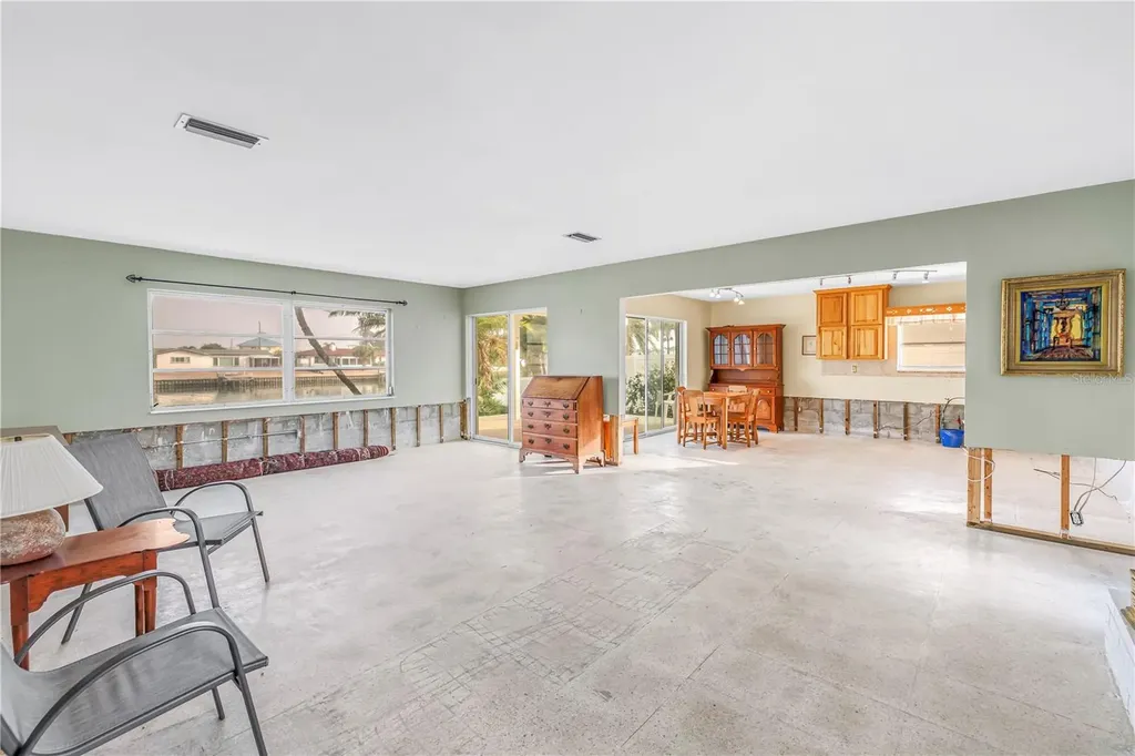 380 Belle Point Drive St Pete Beach FL 33706
