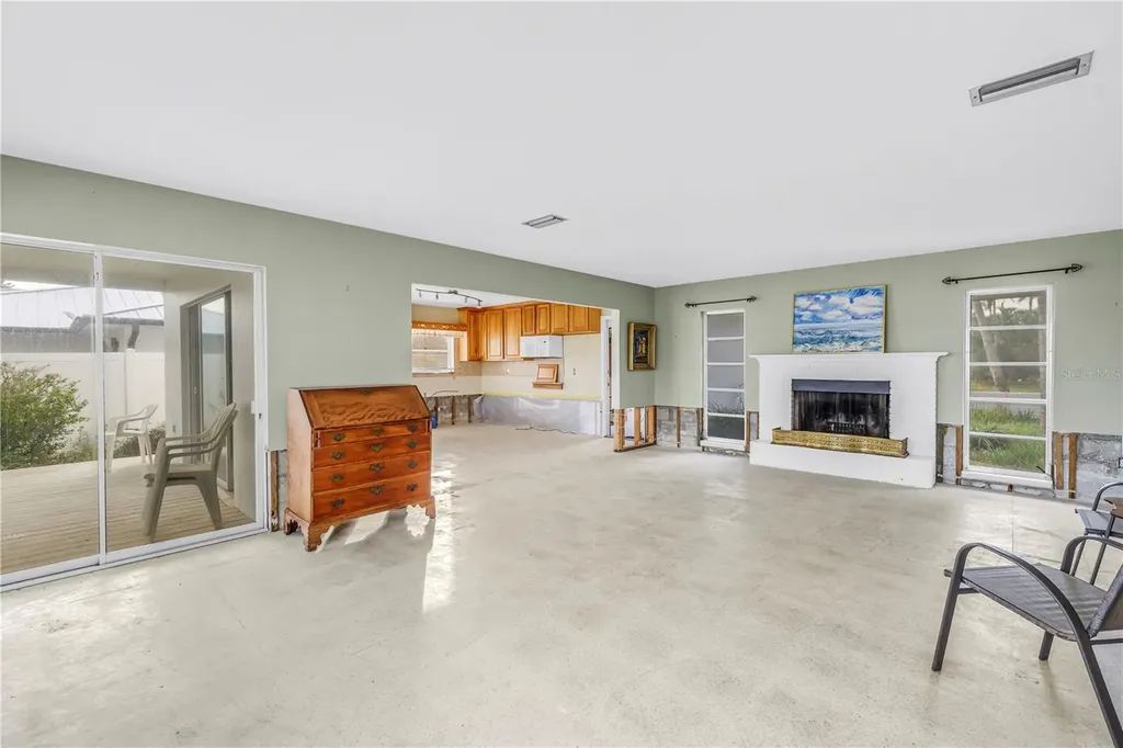 380 Belle Point Drive St Pete Beach FL 33706