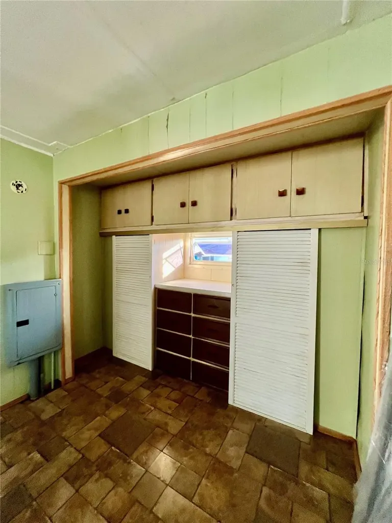 2047 Kepner Drive Holiday FL 34691