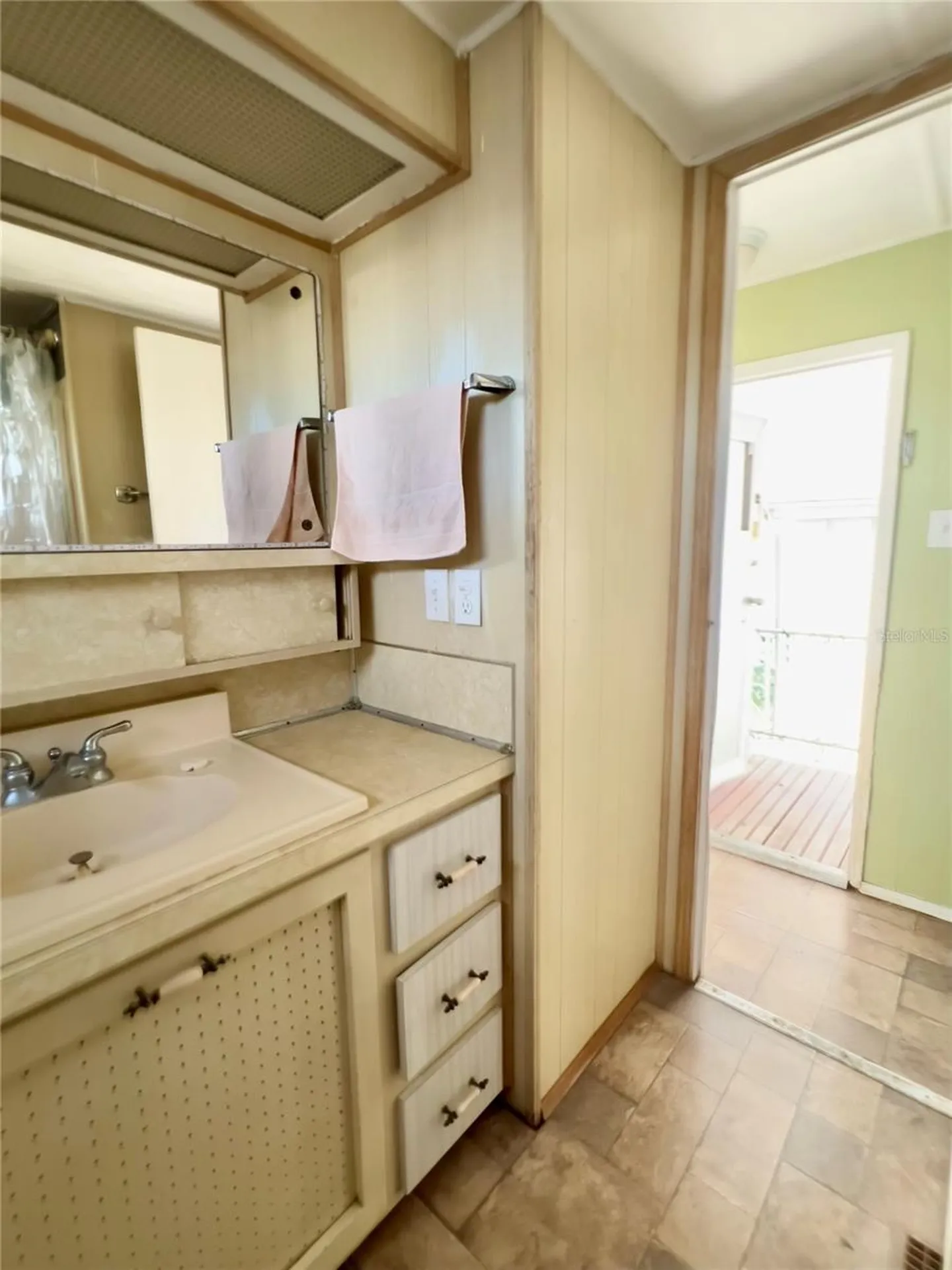 2047 Kepner Drive Holiday FL 34691