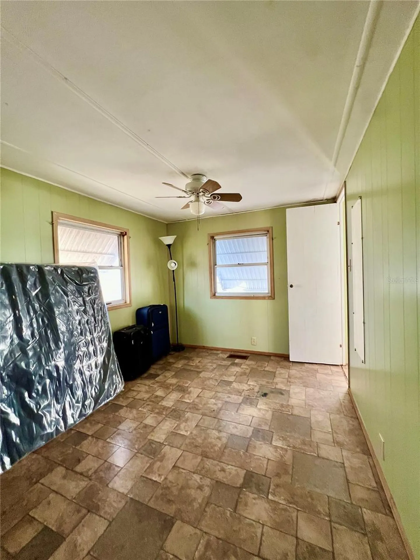 2047 Kepner Drive Holiday FL 34691