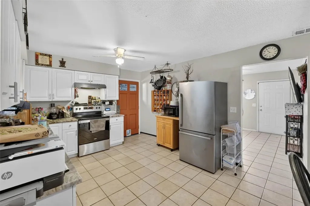 2613 Fowler Avenue Auburndale FL 33823