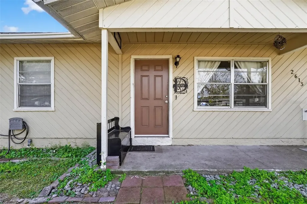 2613 Fowler Avenue Auburndale FL 33823