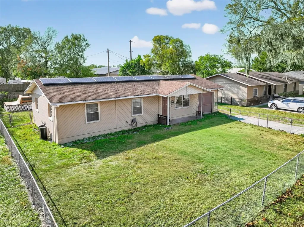 2613 Fowler Avenue Auburndale FL 33823