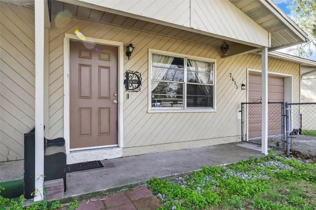 2613 Fowler Avenue Auburndale FL 33823