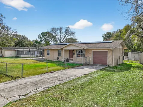 2613 Fowler Avenue Auburndale FL 33823